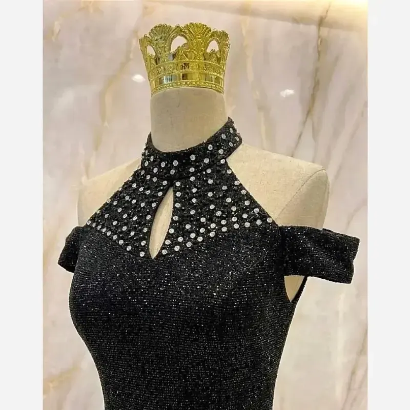 ماکسی مجلسی دانتل چمنی مشکی کاپدار و استردار سایز 38 تا 52 - تصویر 3