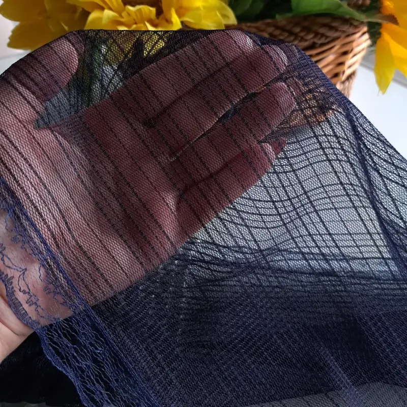 رینگ اسکارف تور مجلسی مشکی سرمه ای قهوه ای سایز 50 در 100 سانتی متر - تصویر 4