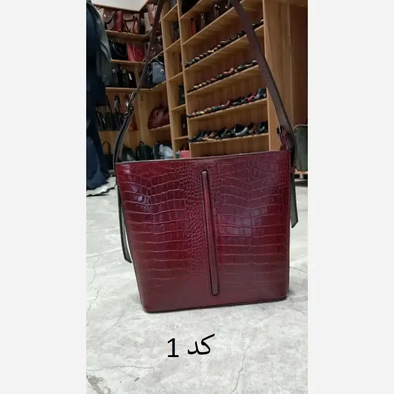 کیف زنانه چرم طبیعی گاوی تبریز مدل آناهیتا - تصویر 2