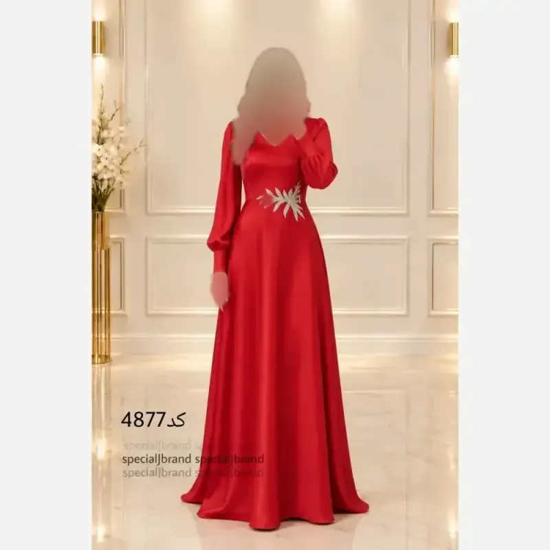 ماکسی مجلسی زنانه حدیث پولکی جنس ساتن کش - تصویر 4