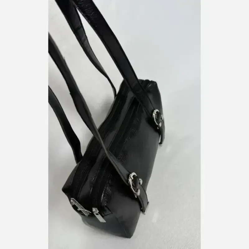 کیف دوشی چرمی سگکدار مشکی و قهوهای ابعاد 27 در 15 با دو زیپ - تصویر 3