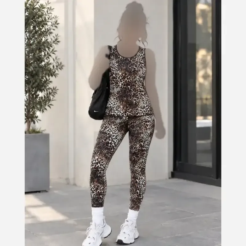 ست تاپ و شلوار ورزشی زنانه جنس فلامنت کشی سایز 38 تا 50 - تصویر 2