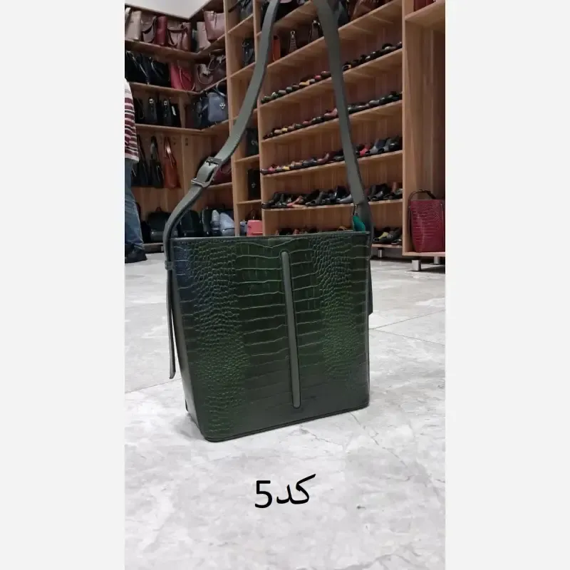 کیف زنانه چرم طبیعی گاوی تبریز مدل آناهیتا - تصویر 6