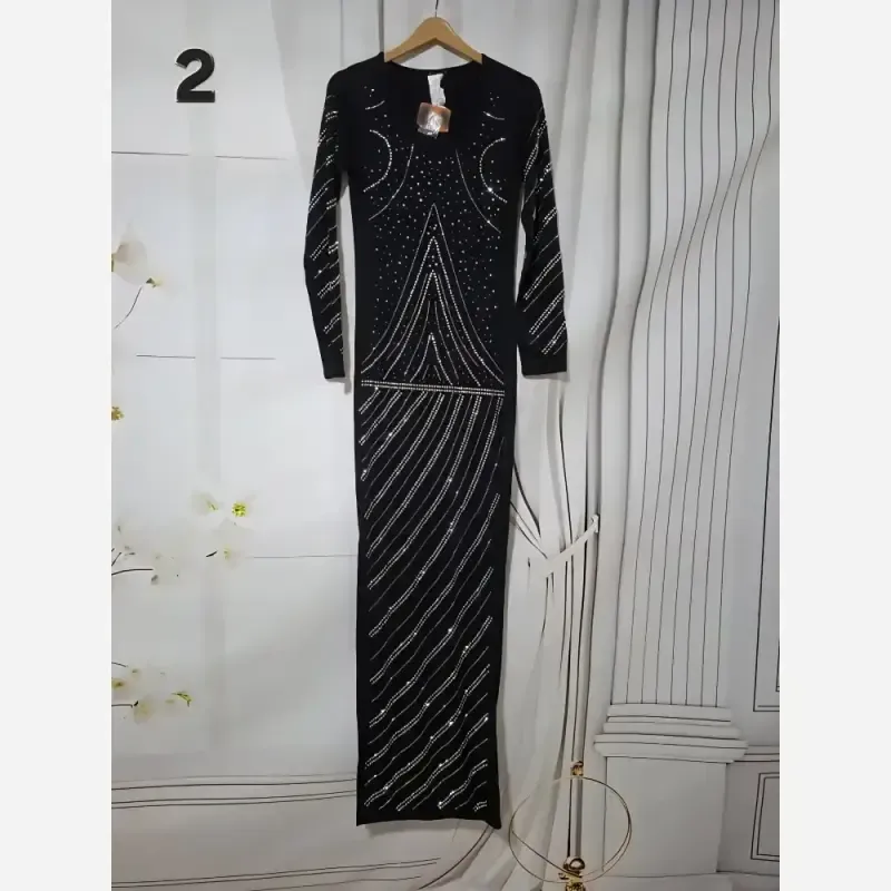 ماکسی مجلسی زنانه نگین و منجوق کاری شده جنس ریون کشی اعلا چاکدار قد بلند - تصویر 5